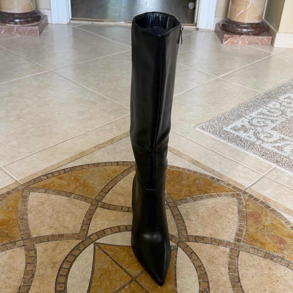 Knee high boots - Picture 14 of 15
